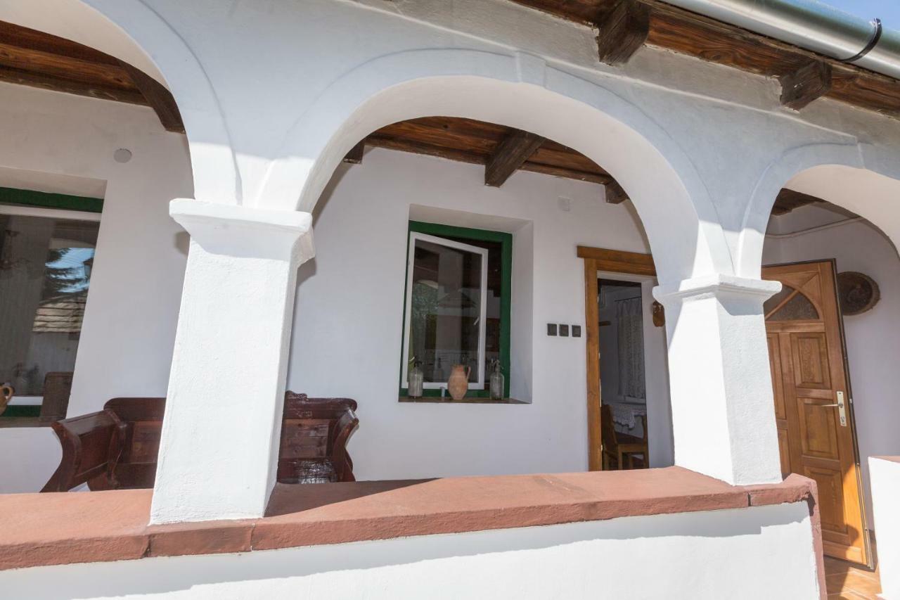 Gadoros Vendeghaz Hotel Egerszalók Exterior foto